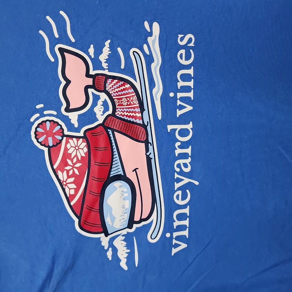 Vineyard Vines, Boys M, Blue Long Sleeve Skiing Whale in Pompom Hat